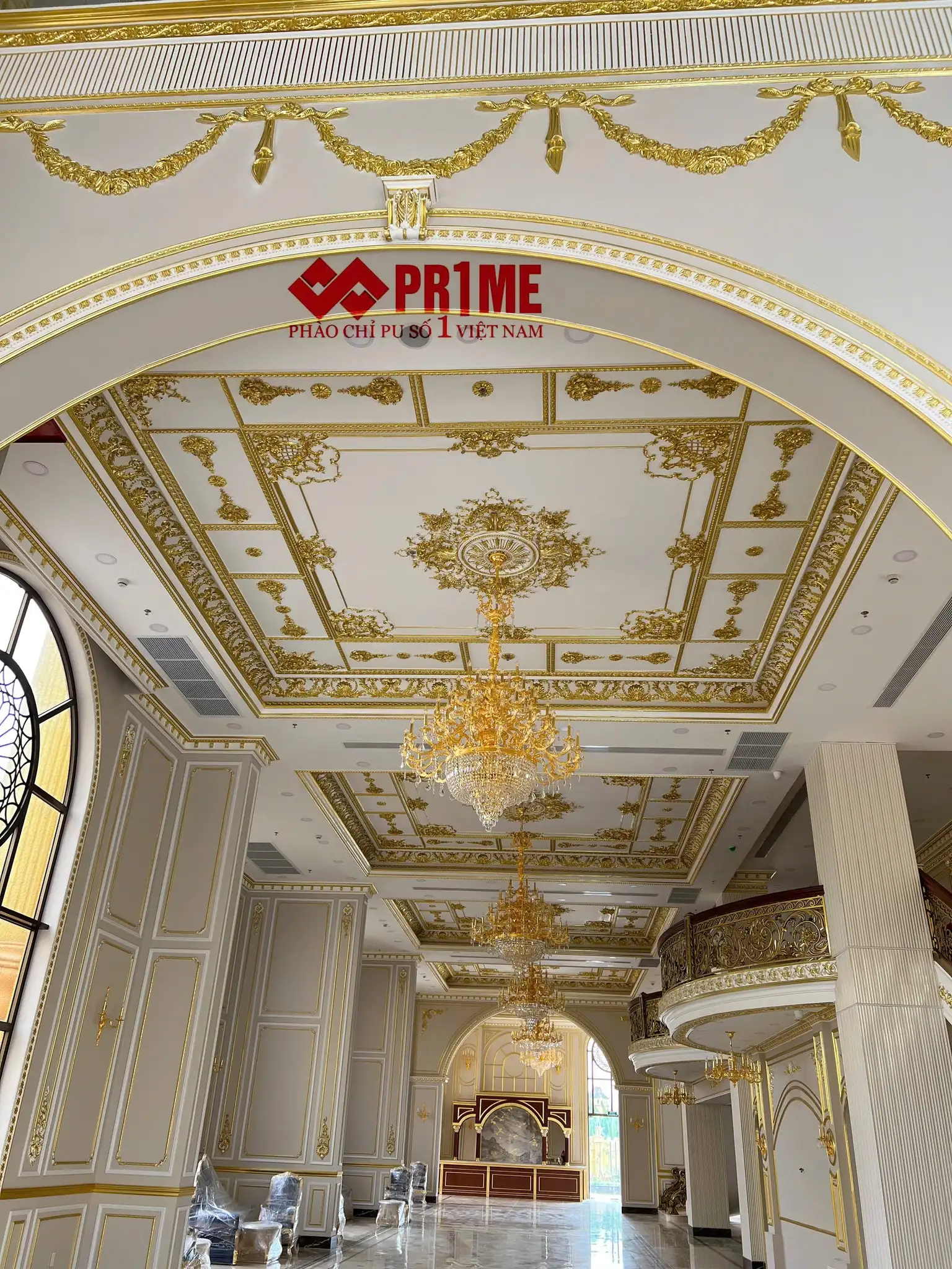 Phào lưng tường mẫu 8