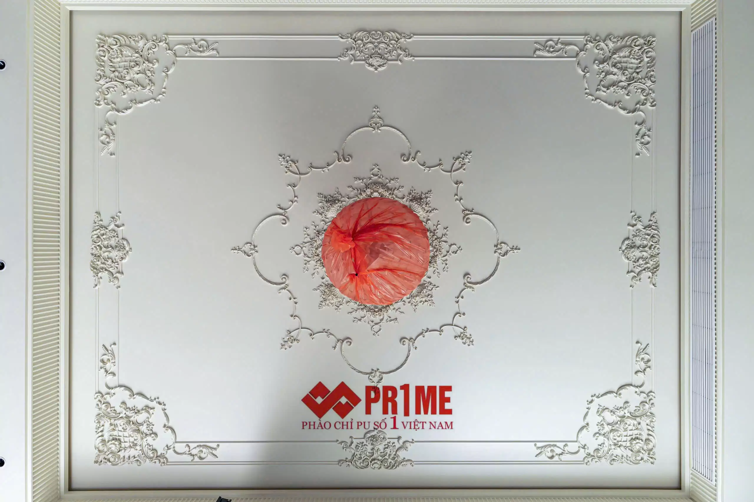 Phào chỉ nhập khẩu đa dạng mẫu mã