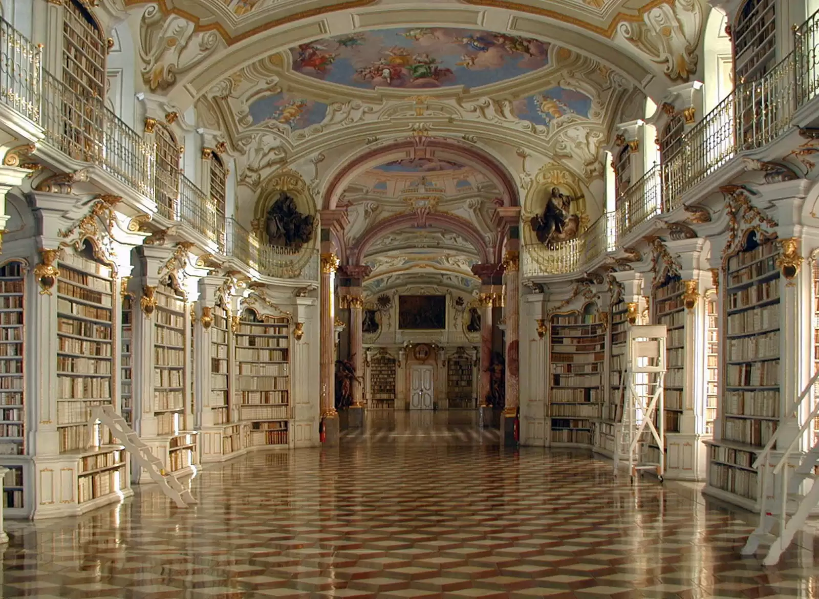 Nghệ thuật đối xứng trong phong cách nội thất Baroque