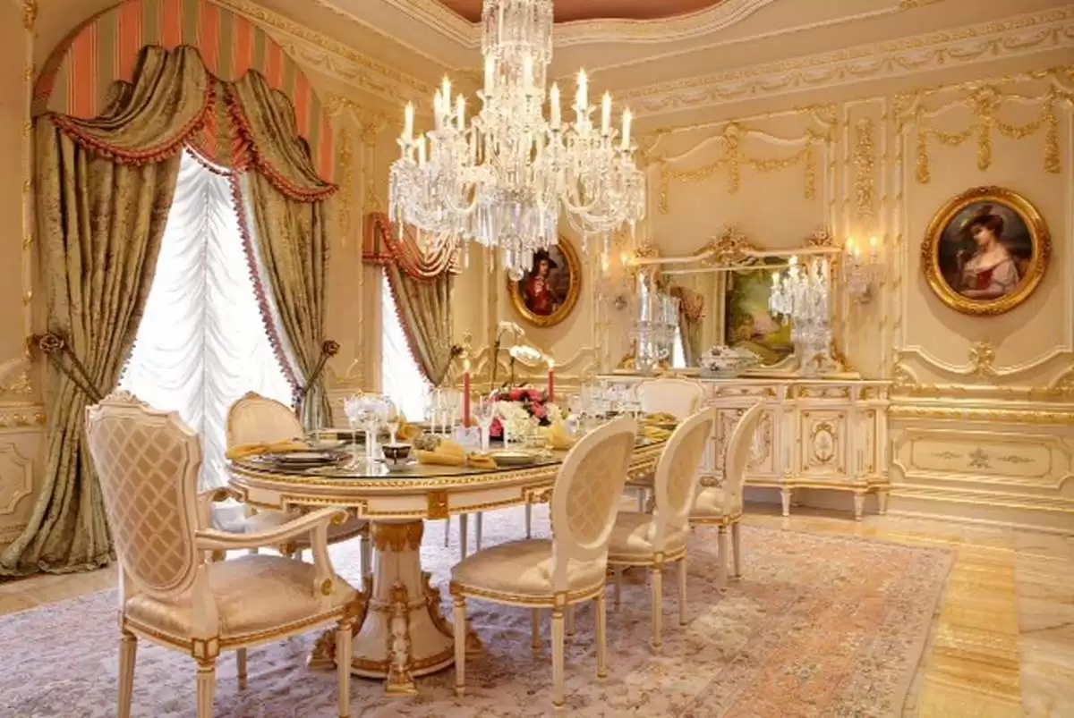 Baroque rất phù hợp với không gian dịch vụ cao cấp như nhà hàng và khách sạn.