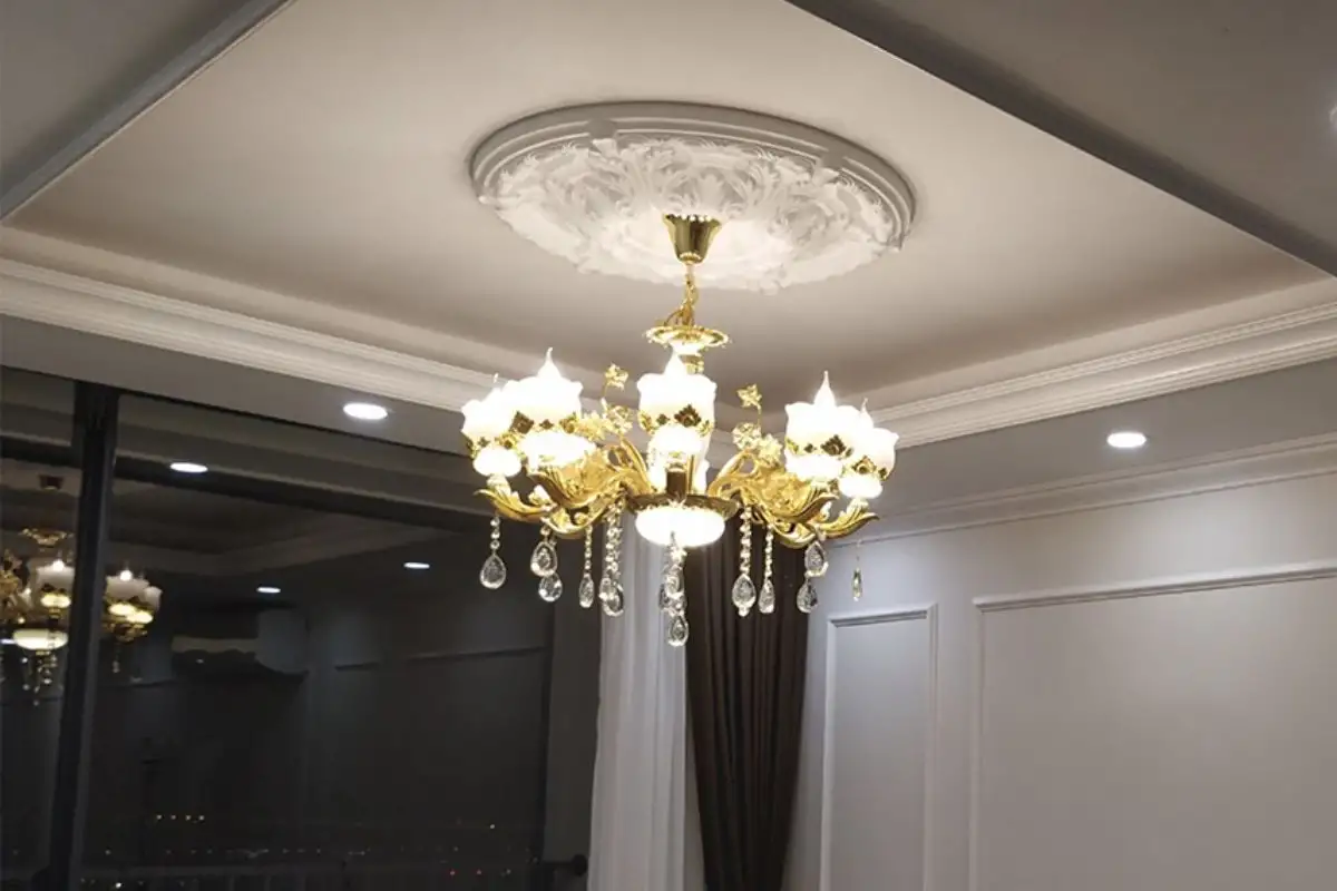 Mâm trần PU trang trí phòng khách sang trọng